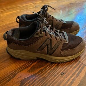 New Balance Men's Brown T510v6 Shoes